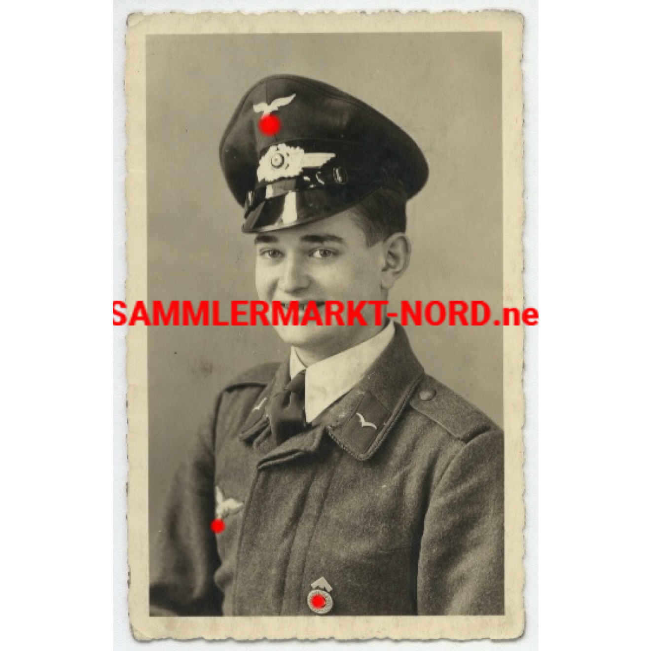 Kanonier of the Flak with HJ Achievement Badge