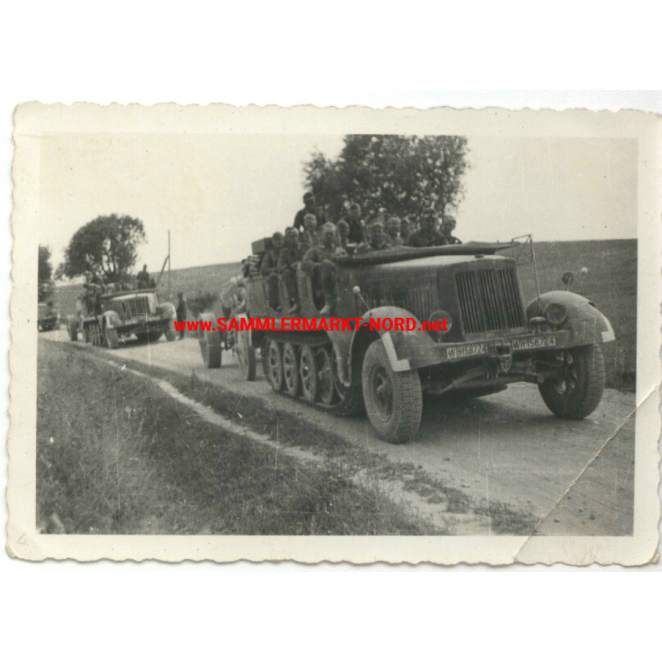 German Half Truck with field gun