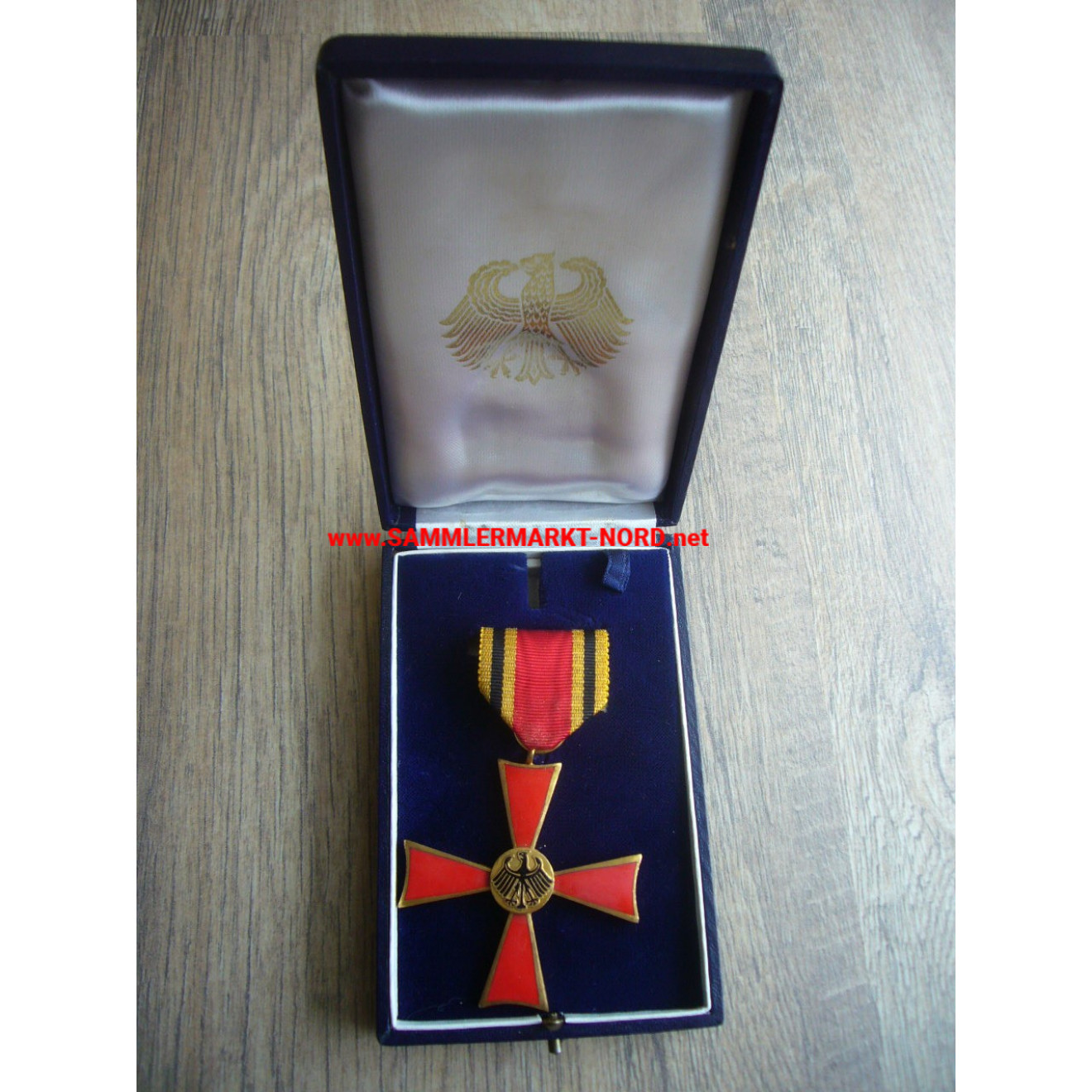 BRD - Bundesverdienstkreuz 2. Klasse am Bande mit Verleihungsetui