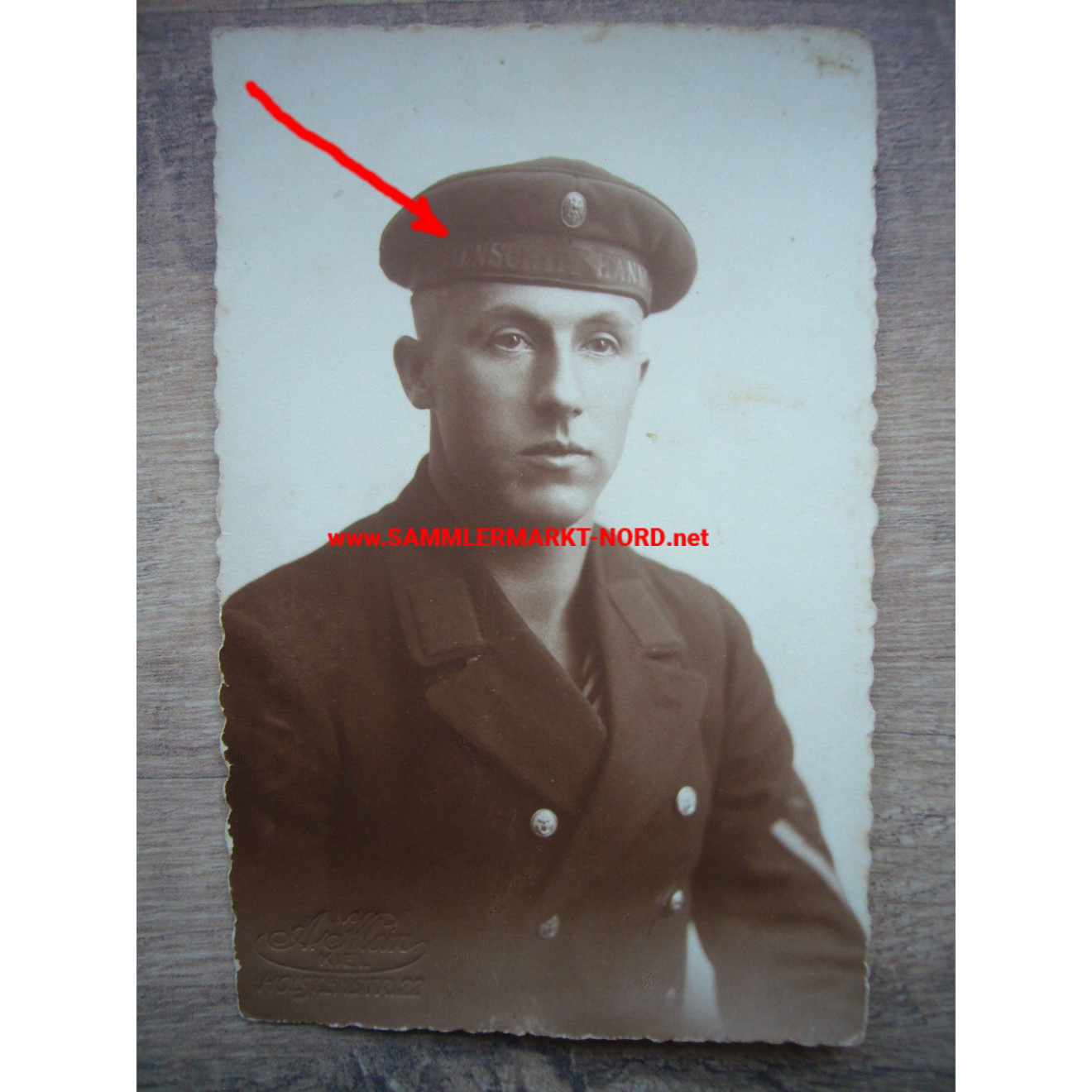 Reichsmarine - sailor with cap title "Linienschiff Hannover"