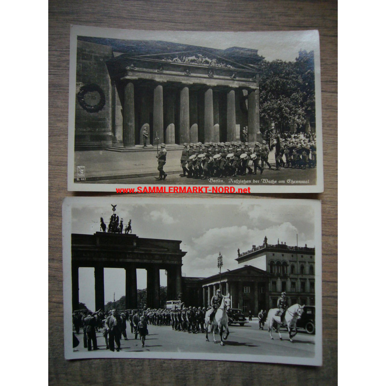 2 x postcards BERLIN - Brandenburg Gate & Guard at the Memorial