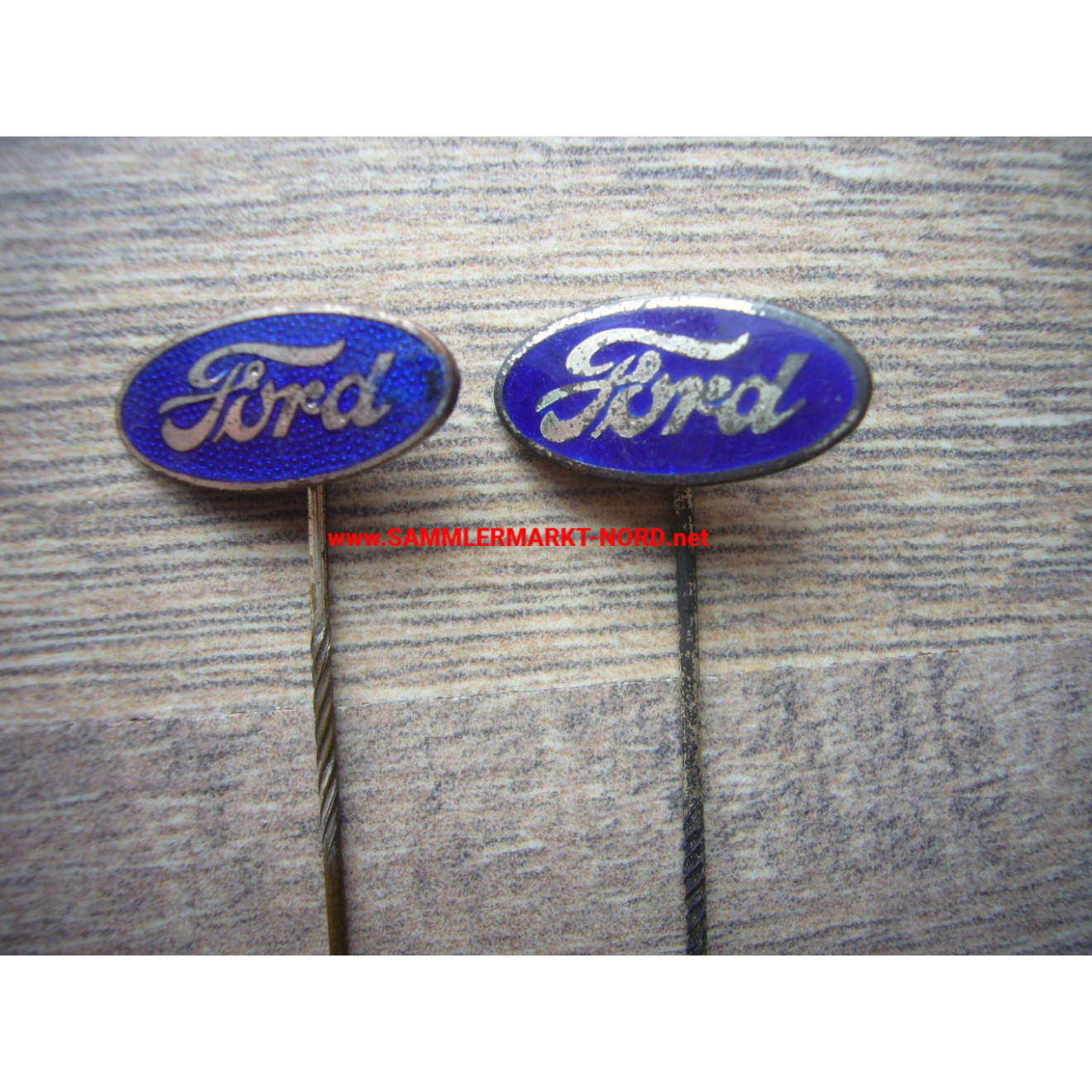 Ford Automobile - Firmenabzeichen