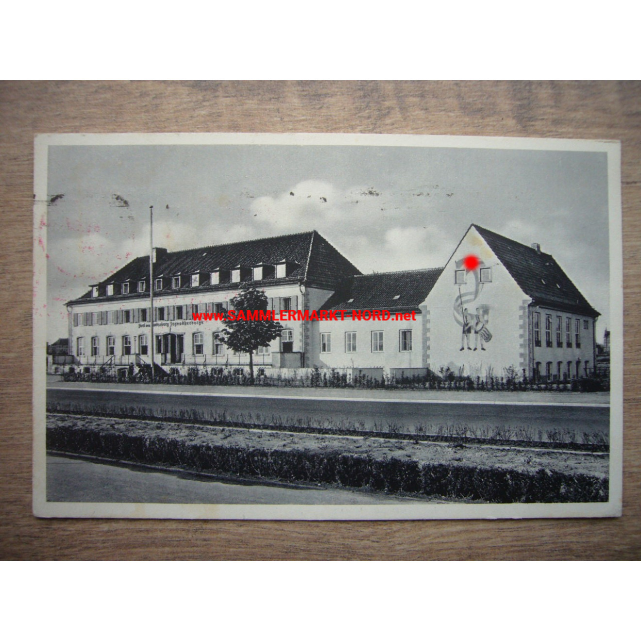 DJH youth hostel (HJ) - Paul von Hindenburg - Hanover at the Maschsee