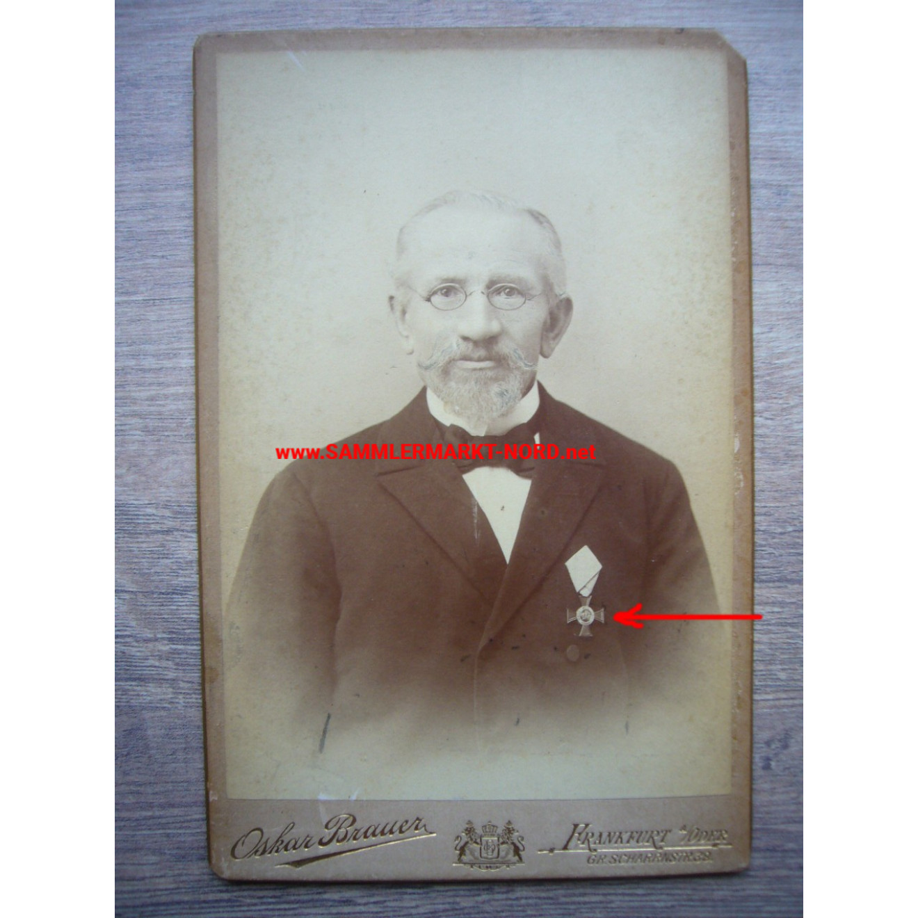 Cabinet photo - Old man with Prussian crown order