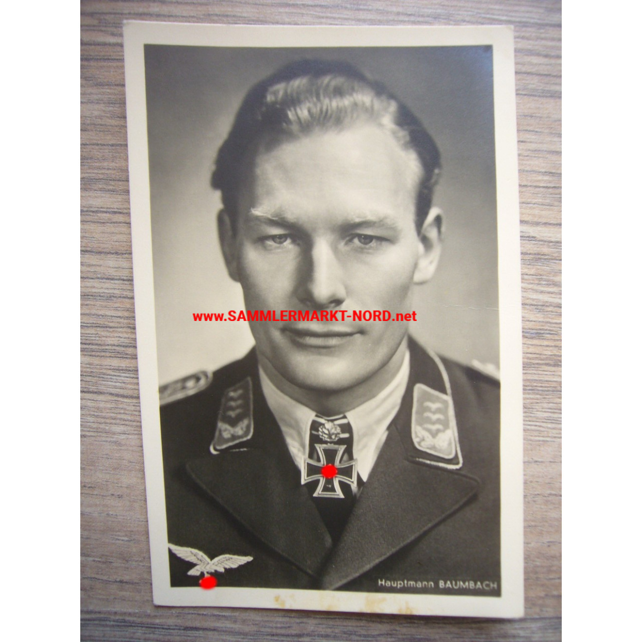 Hauptmann Werner Baumbach (Eichenlaub) - Hoffmann Postkarte