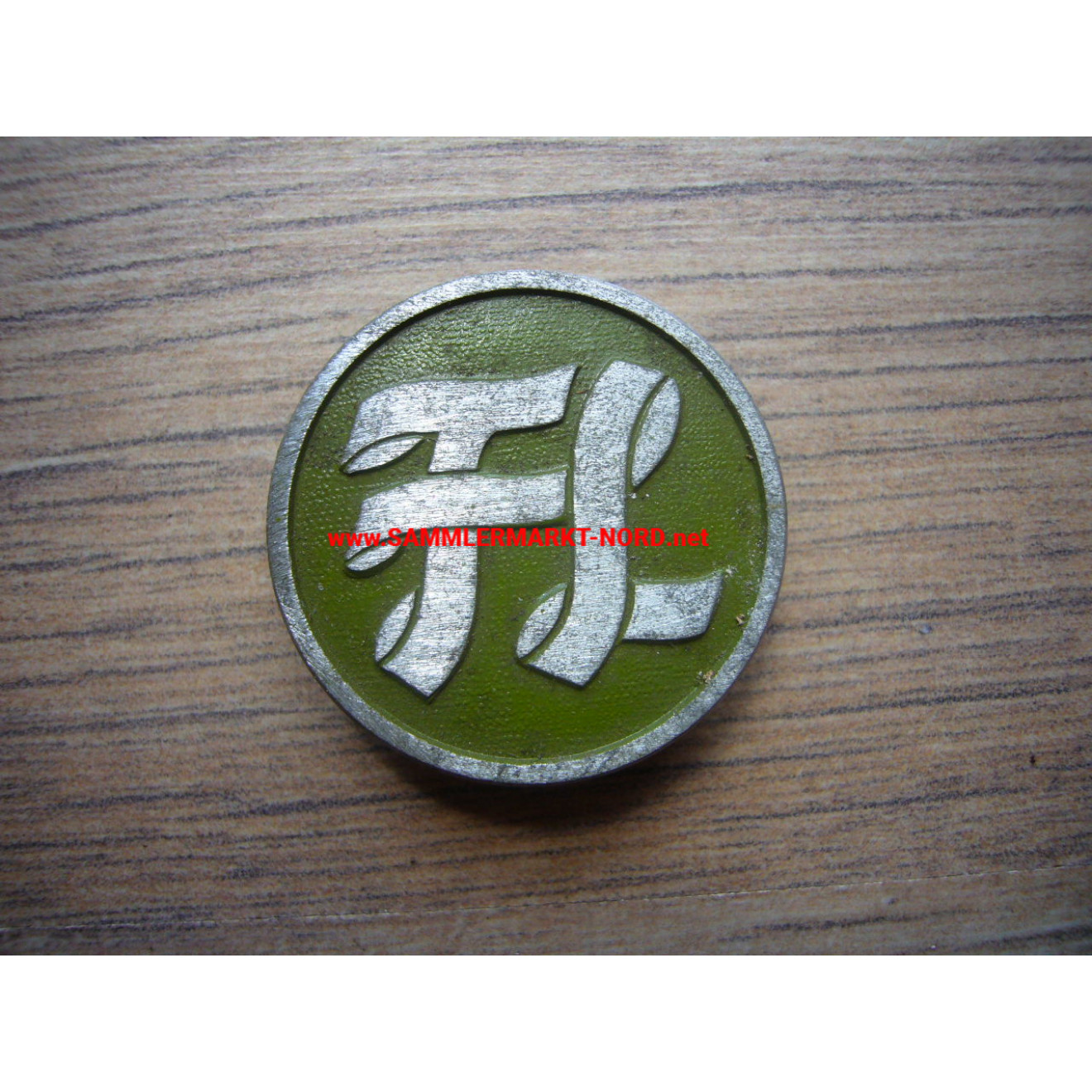 FAHLBERG-LIST company, Magdeburg - armaments factory - identity badge for employees (buttonhole)