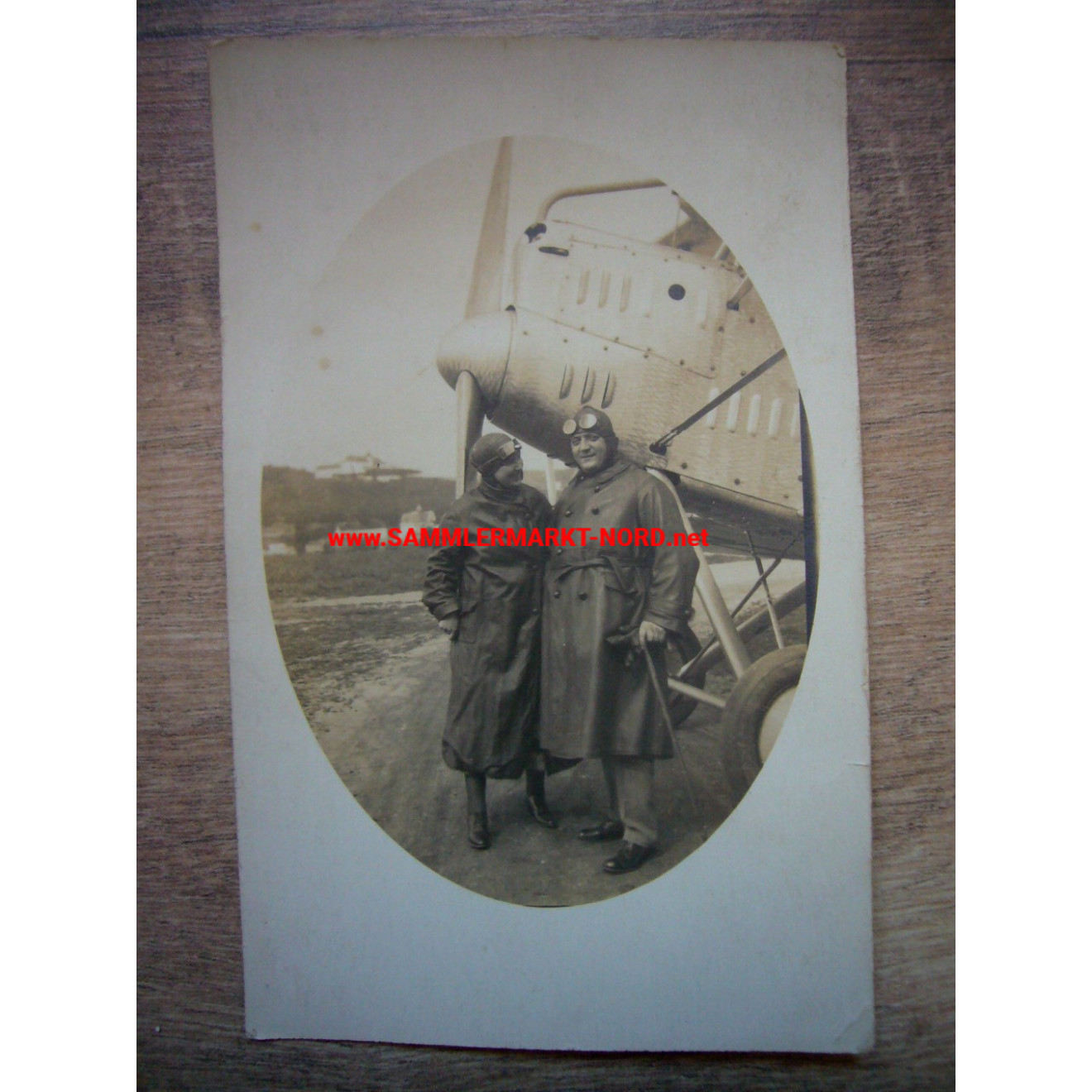 Foto ca. 1925 - Ziviles Flugzeug & Piloten