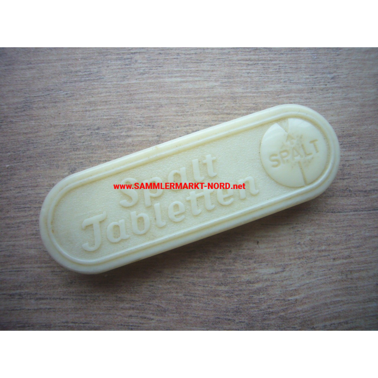 Wehrmacht - Marketender - Spalt Tablettendose