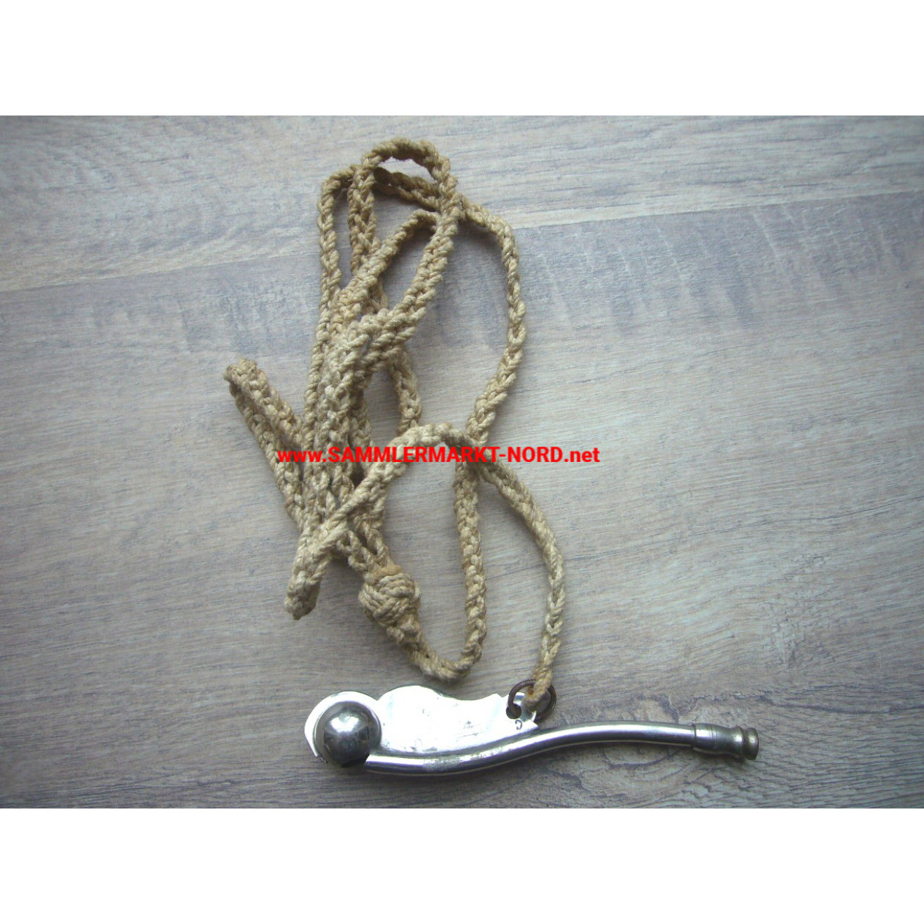 Kriegsmarine - Boatswain's whistle with long cord