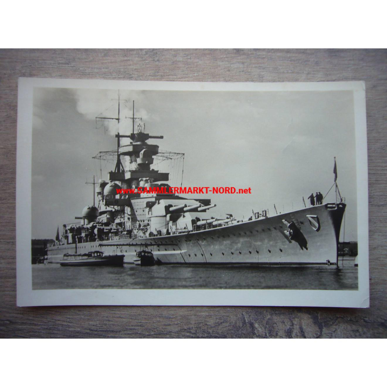 Kriegsmarine postcard - Battleship Scharnhorst