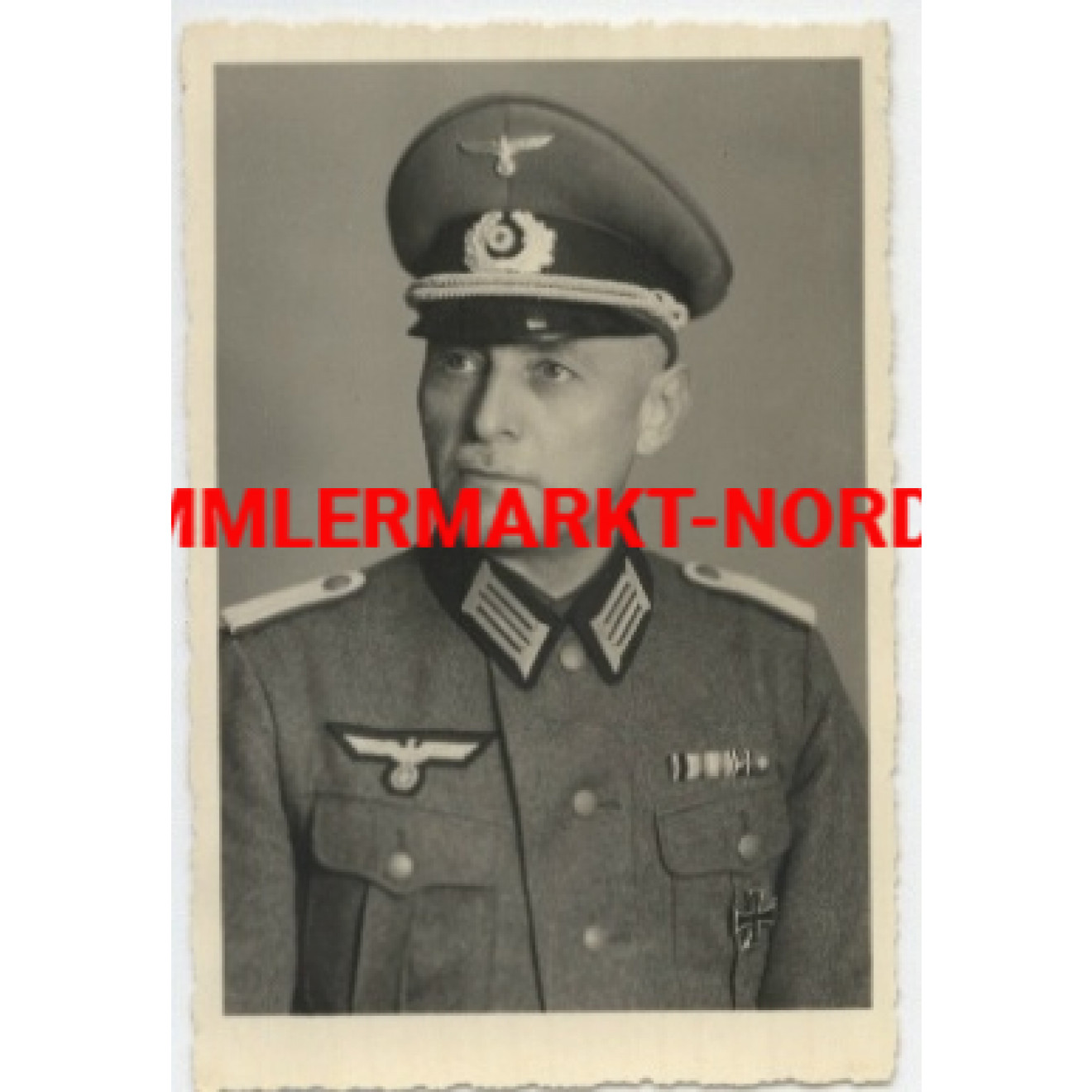 Wehrmacht officer with medal clasp and EK 1