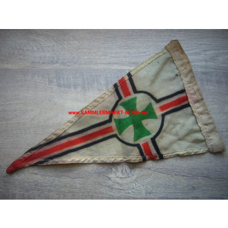 Boy Scouts / Youth Organization - Green Paw Cross - Pennant & Badges