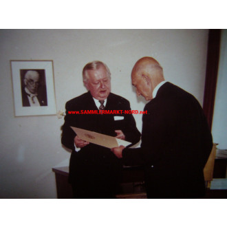 Photo BRD - Award of the Great Federal Cross of Merit to the lawyer BERTHOLD ALTMANN 1966