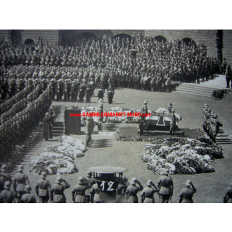 2 x Foto Ehrenmal Tannenberg (Hohenstein / Ostpreußen) - Beisetzung von Generalfeldmarschall von Hindenburg