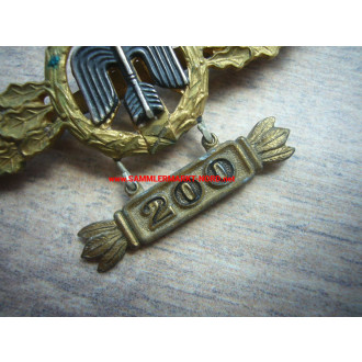 Luftwaffe - Squadron Clasp for Fighter Pilots in Gold with hanger 200