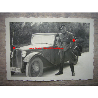 Car with swastika pennant & political leader NSDAP