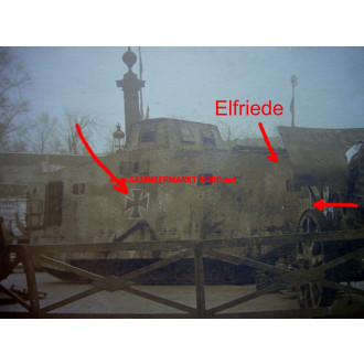 Saleux France 1918 - captured german assault tank A7V "Elfriede III"