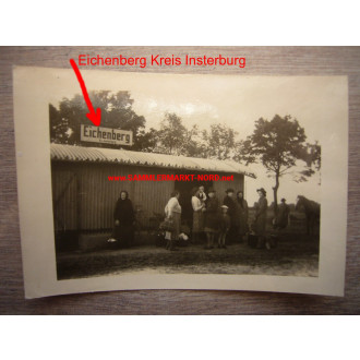 Photo around 1944/45 Eichenberg district of Insterburg - refugee barracks