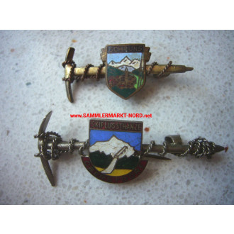 2 x Badge - Mountaineer / Mountain Trooper - Ice Axe & Crest