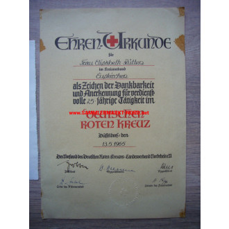 DRK Red Cross - Nordrhein e.V. - Group of certificates for a woman