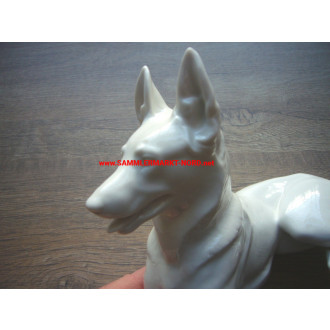 Theodor Kärner - White porcelain shepherd dog - like Allach