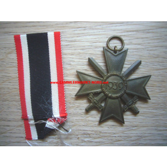 Kriegsverdienstkreuz 2. Klasse mit Schwerter - Buntmetall
