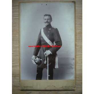 Cabinet photo Rendsburg - Officer with sabre and spiked helmet