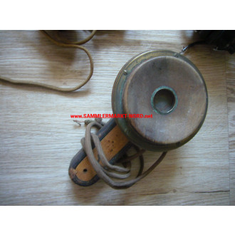 Convolute - various old headphones - civil & military (?)