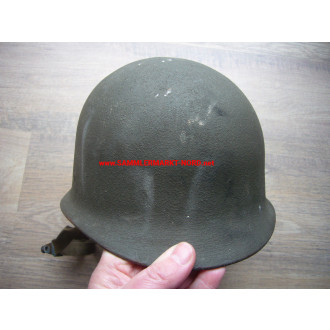 Bundeswehr steel helmet - size 57-61