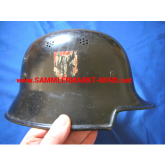 Steel helmet of the fire brigade