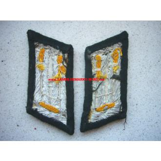 Kriegsmarine - A pair collar patches for officers of the coastal