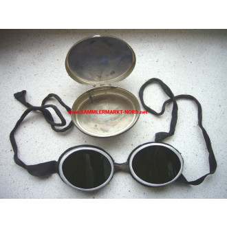 Wehrmacht goggles with box