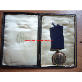Great Britain - collection of various orders, medals and badges
