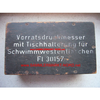 Luftwaffe - box for supply pressure gauge with table holder for 