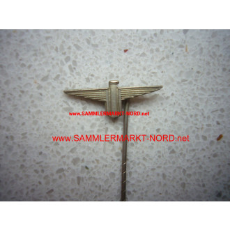 Adlerwerke AG (automobile) - Company needle