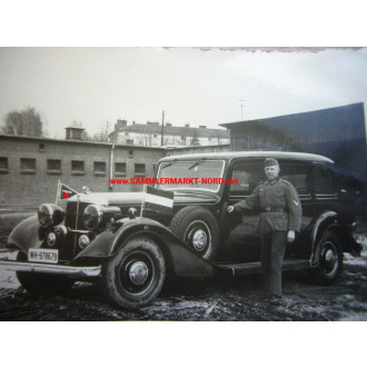 2 x photo Reichshof (Westphalia) - Commander's car