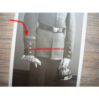 Kabinettfoto - Soldier with cuff title "Gibraltar"