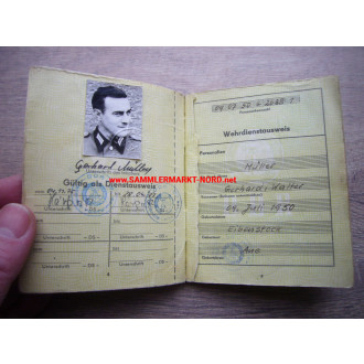 GDR - NVA military service ID & dog tag